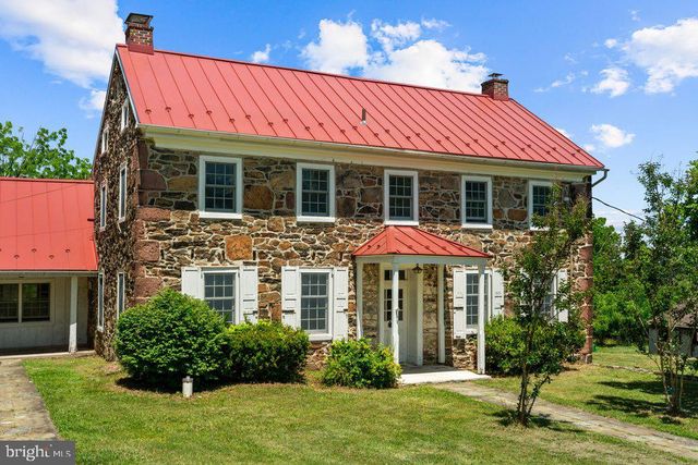201 E MOYER RD, Pottstown, PA 19464