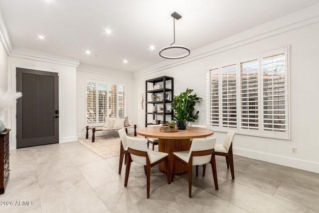 10579 E SALT BUSH Drive, Scottsdale, AZ 85255