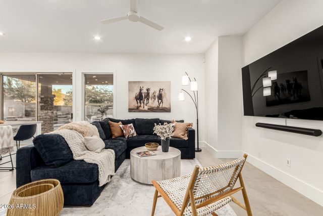 10579 E SALT BUSH Drive, Scottsdale, AZ 85255