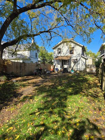 1669 Manchester Avenue, Columbus, OH 43211