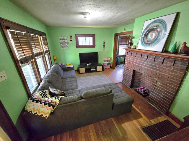 1669 Manchester Avenue, Columbus, OH 43211