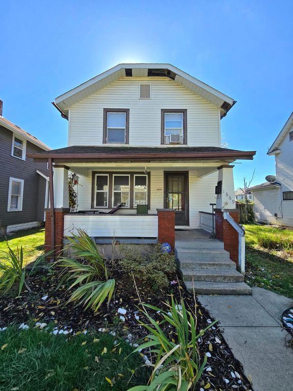 1669 Manchester Avenue, Columbus, OH 43211