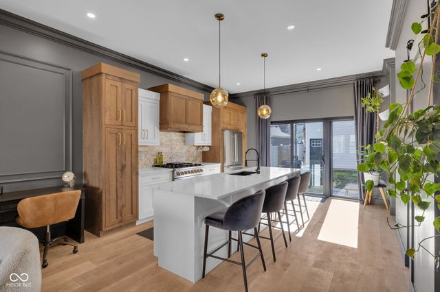 709 Sanders Street, Indianapolis, IN 46203