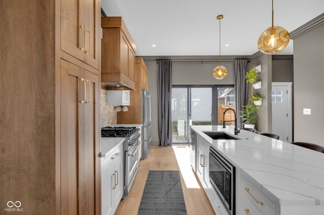 709 Sanders Street, Indianapolis, IN 46203