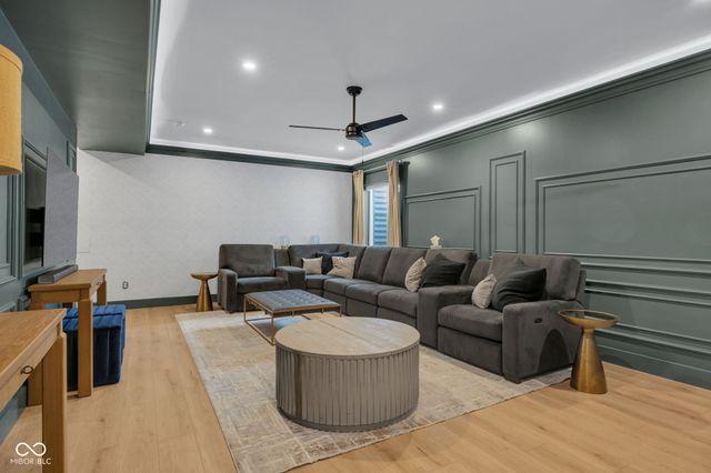 709 Sanders Street, Indianapolis, IN 46203