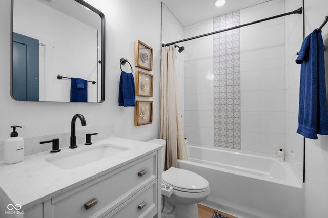 709 Sanders Street, Indianapolis, IN 46203