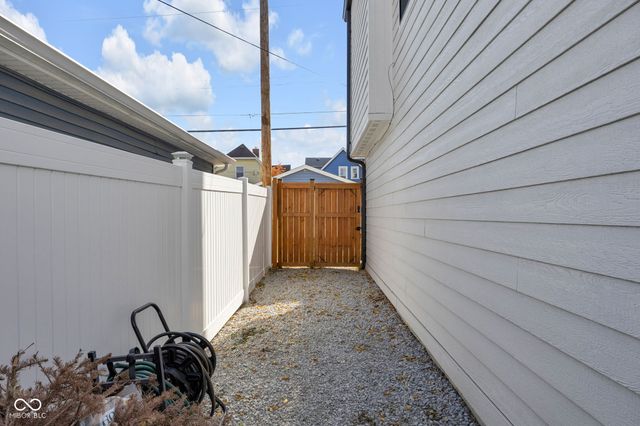 709 Sanders Street, Indianapolis, IN 46203