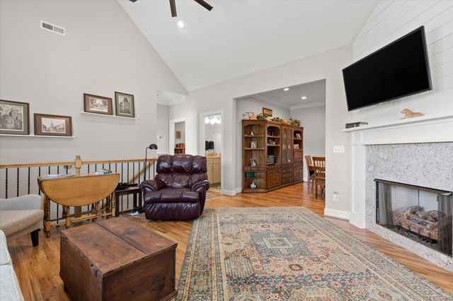 301 Sentry Oaks, Chickamauga, GA 30707