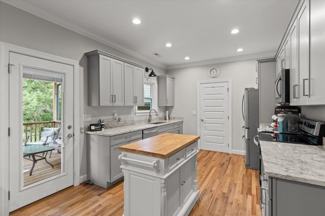 301 Sentry Oaks, Chickamauga, GA 30707