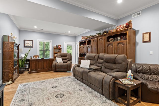 301 Sentry Oaks, Chickamauga, GA 30707