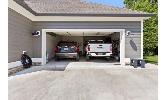 301 Sentry Oaks, Chickamauga, GA 30707