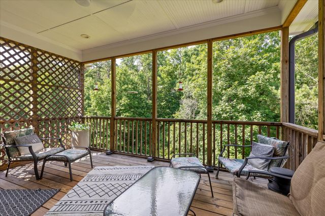 301 Sentry Oaks, Chickamauga, GA 30707