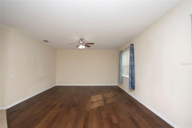 1319 ROWANTREE DRIVE, Dover, FL 33527