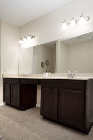 1319 ROWANTREE DRIVE, Dover, FL 33527