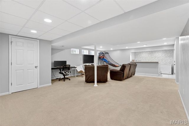245 Montclair Tower Drive, St Charles, MO 63303