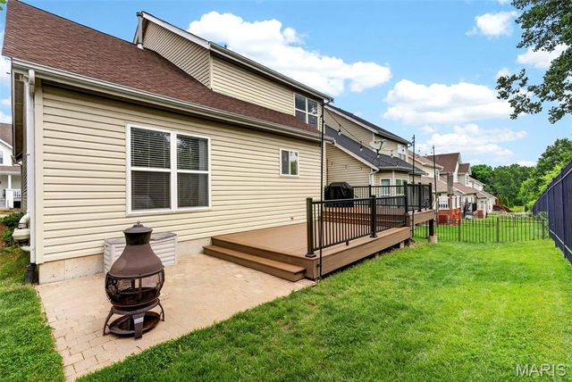245 Montclair Tower Drive, St Charles, MO 63303