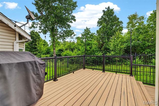 245 Montclair Tower Drive, St Charles, MO 63303