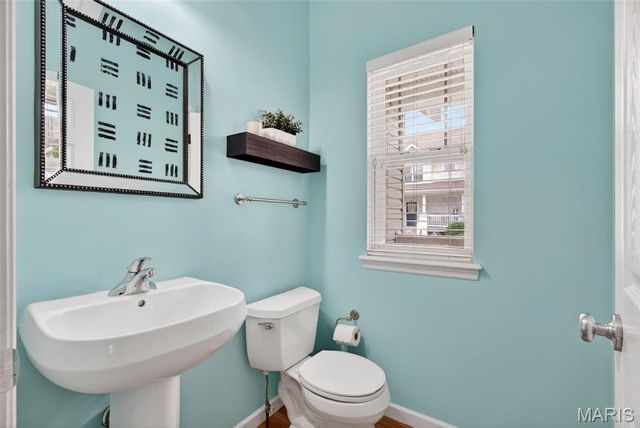 245 Montclair Tower Drive, St Charles, MO 63303