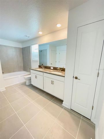 11732 LANGUAGE WAY, Orlando, FL 32832