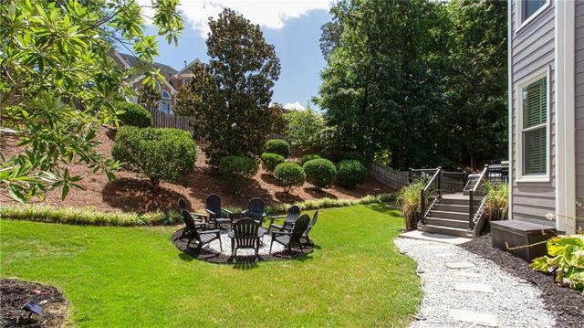 5123 Vinings Estates SE Way, Mableton, GA 30126