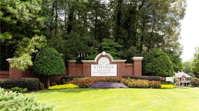 5123 Vinings Estates SE Way, Mableton, GA 30126