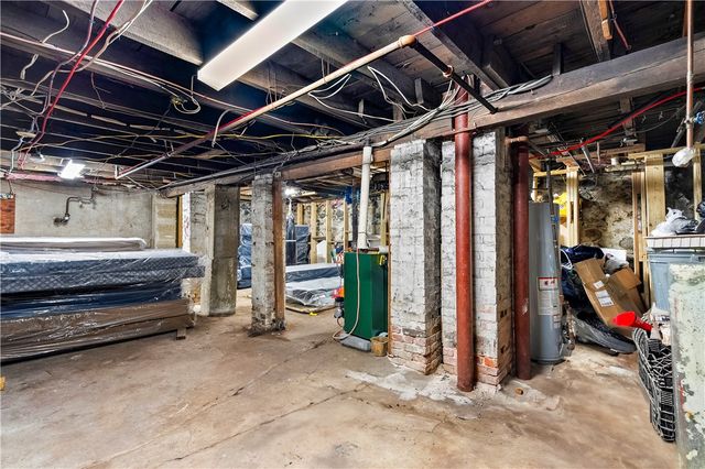 560 Plainfield Street, Providence, RI 02909