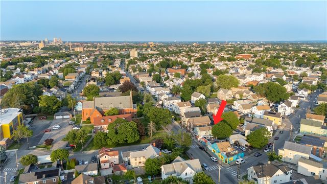 560 Plainfield Street, Providence, RI 02909