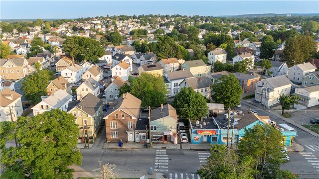 560 Plainfield Street, Providence, RI 02909