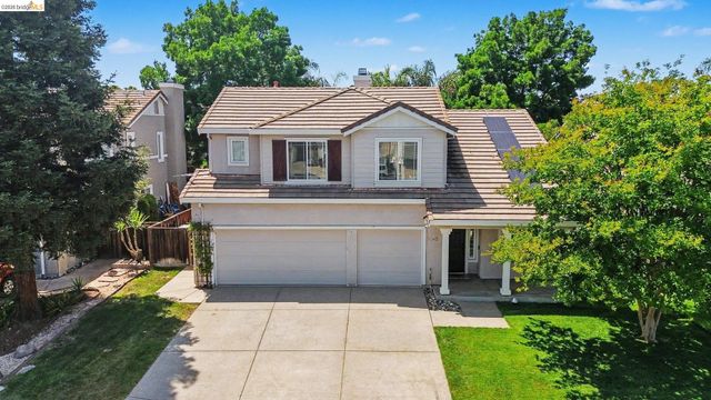 1045 Dawn Ct, Brentwood, CA 94513