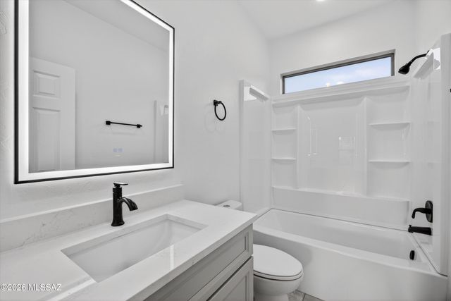 6190 W Sandburg, Tucson, AZ 85743