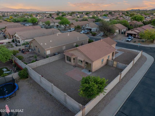 6190 W Sandburg, Tucson, AZ 85743