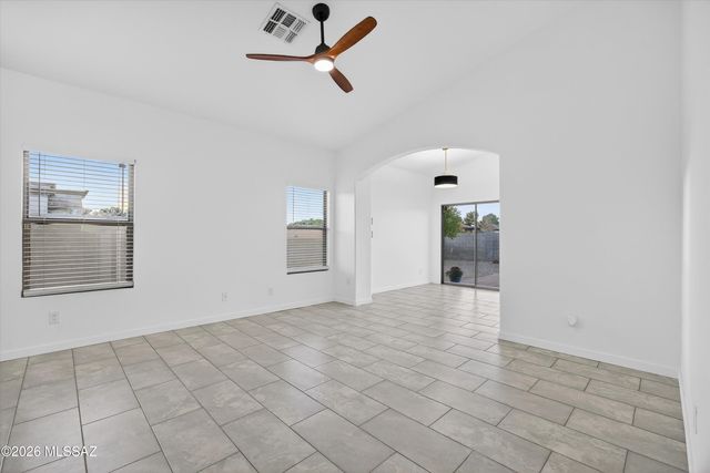 6190 W Sandburg, Tucson, AZ 85743