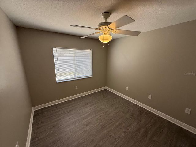 2727 VILLA DRIVE, Valrico, FL 33596
