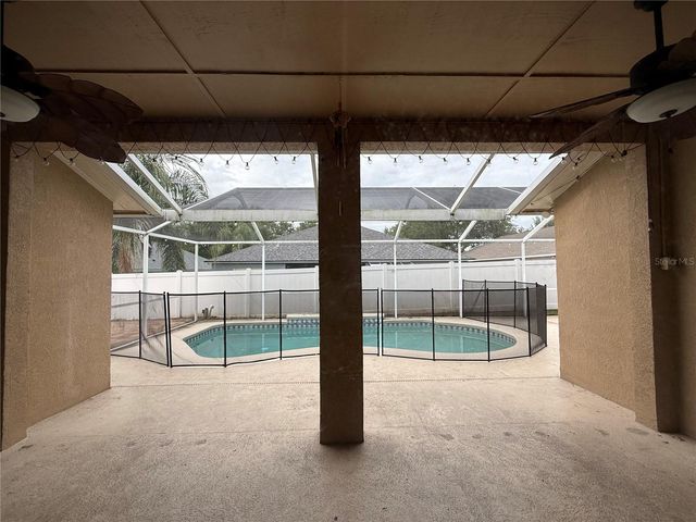 2727 VILLA DRIVE, Valrico, FL 33596