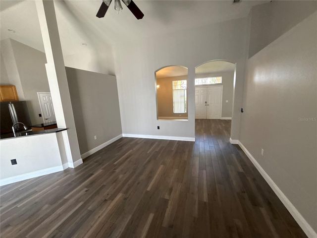 2727 VILLA DRIVE, Valrico, FL 33596