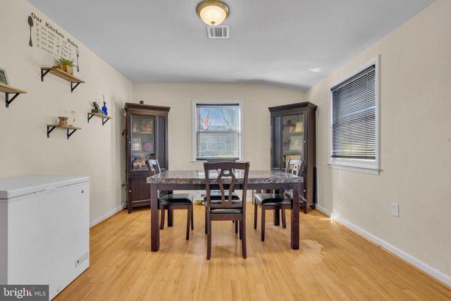 5042 HILLSIDE, Bensalem, PA 19020