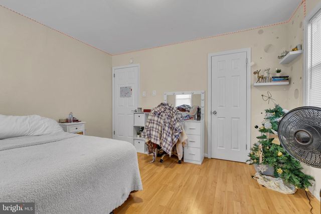 5042 HILLSIDE, Bensalem, PA 19020