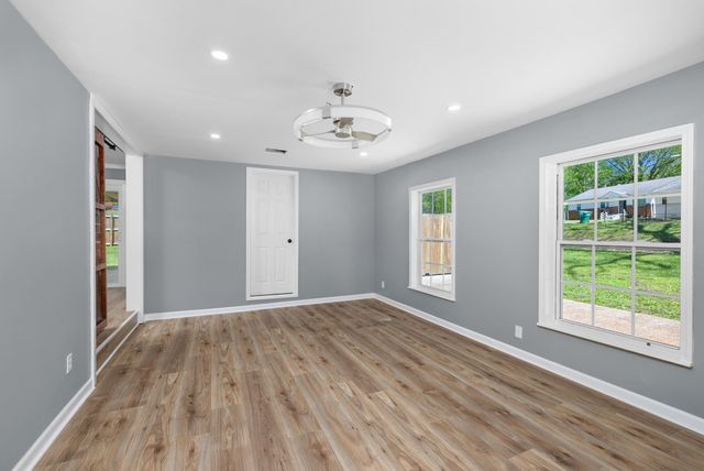 16 SHANNON AVE, Munford, TN 38058
