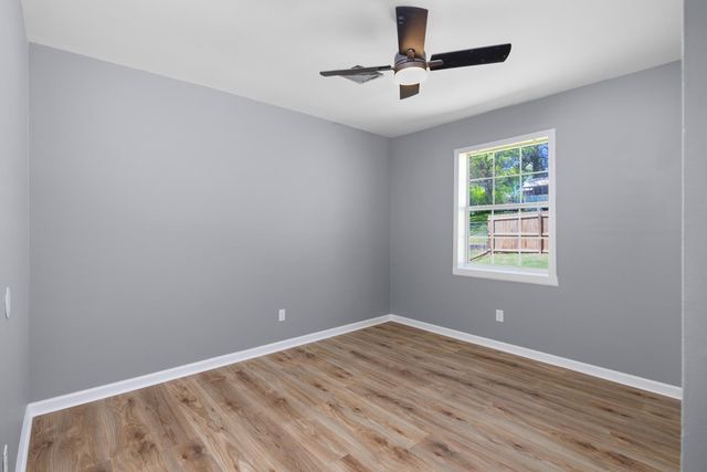 16 SHANNON AVE, Munford, TN 38058