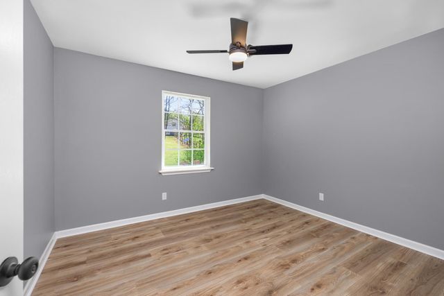 16 SHANNON AVE, Munford, TN 38058