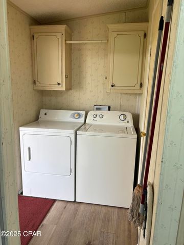 1624 Acre Circle, Panama City Beach, FL 32407