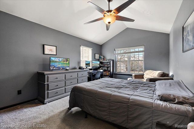 1047 Saddle Drive, South Lyon, MI 48178