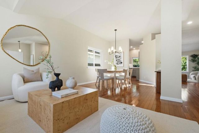 154 San Carlos Avenue, Redwood City, CA 94061