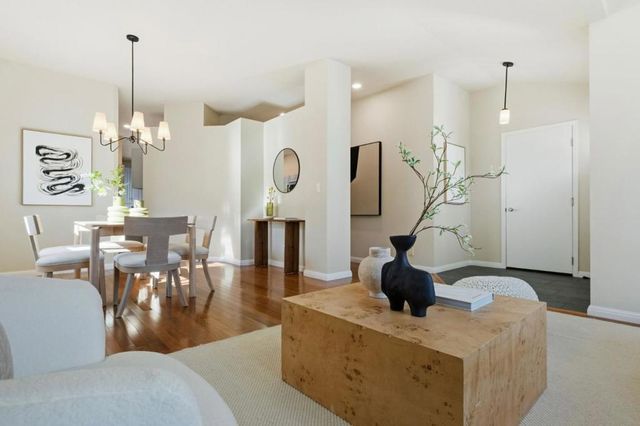 154 San Carlos Avenue, Redwood City, CA 94061
