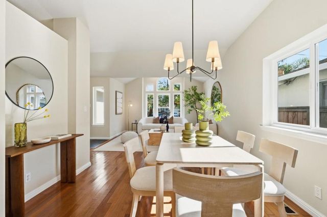 154 San Carlos Avenue, Redwood City, CA 94061