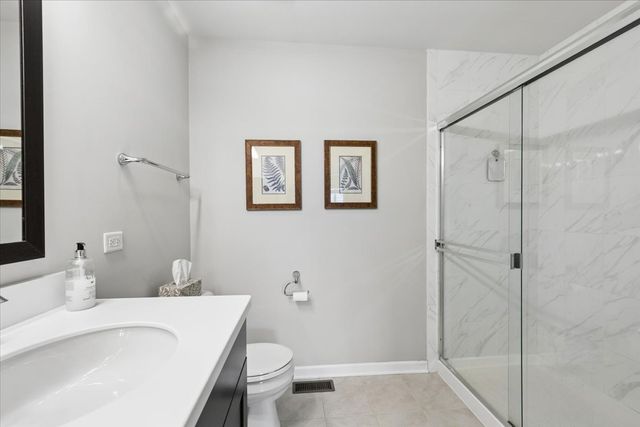 1731 Wentworth Drive, Volo, IL 60020