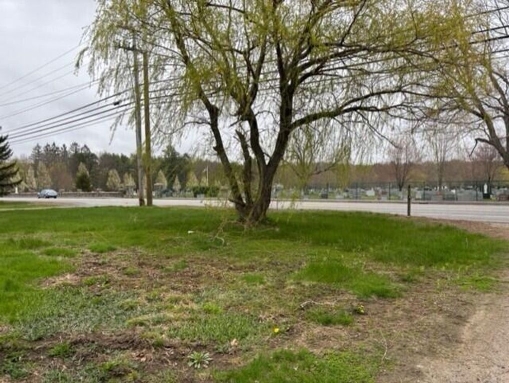532 Elm Street, US Route 1, Biddeford, ME 04005 — exterior