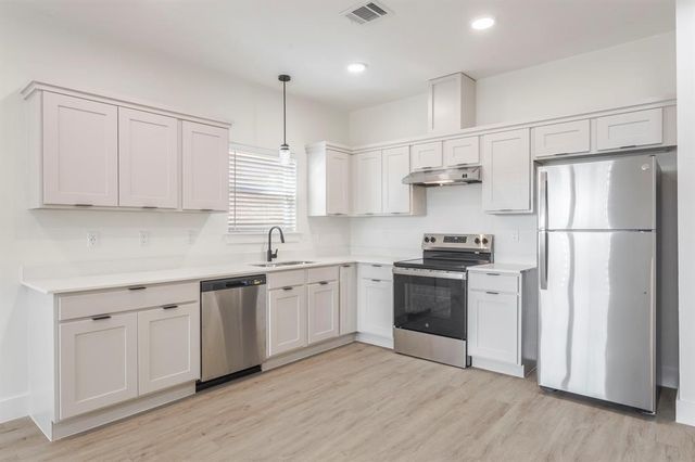 11501 N Oklahoma Avenue, Oklahoma City, OK 73114