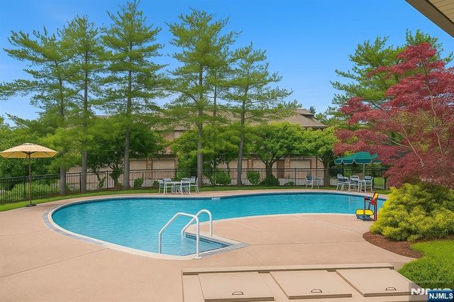 20 McChesney Court 1720, West Orange, NJ 07052