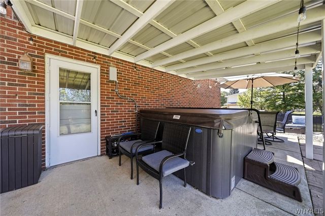 100 Northwood Avenue, West Seneca, NY 14224